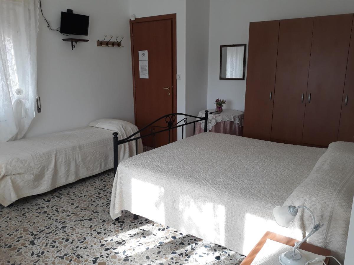 B&B Is Murdegus Tortolì Kültér fotó