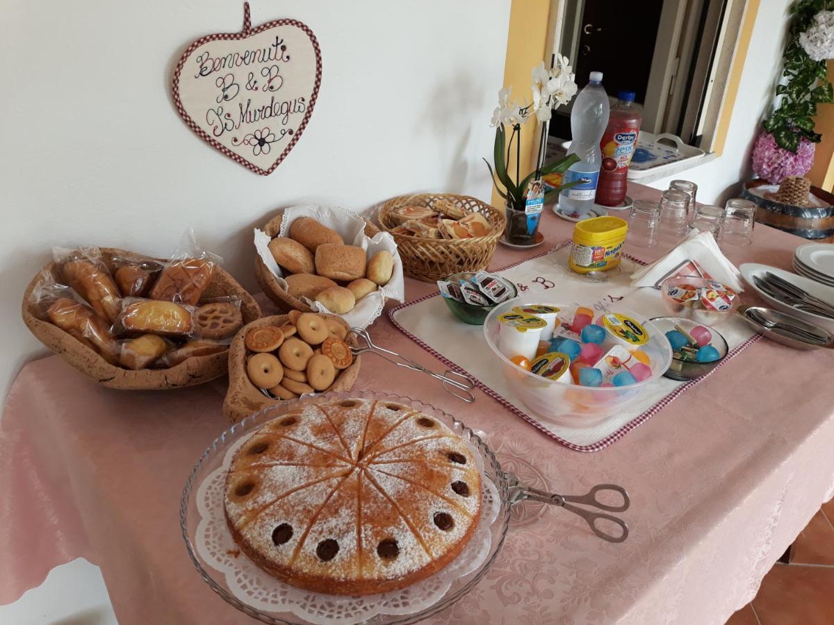 B&B Is Murdegus Tortolì Kültér fotó